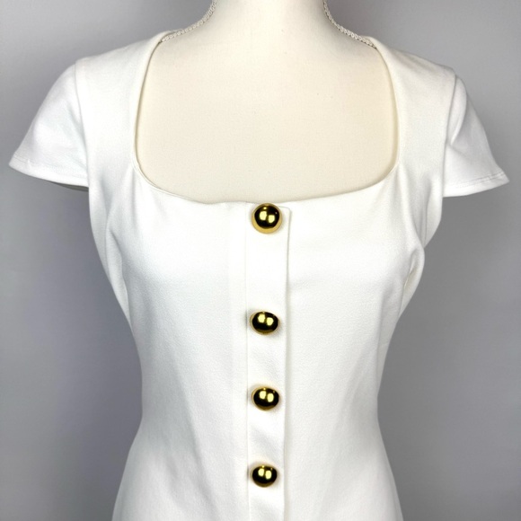 NWT Black Halo Akira Sheath Dress Pearl Gold Buttons Short Sleeves Stretch Sz 8 - Picture 6 of 16